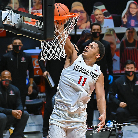 NCAA D1 Basketball Brigham Young @ #16 San Diego State